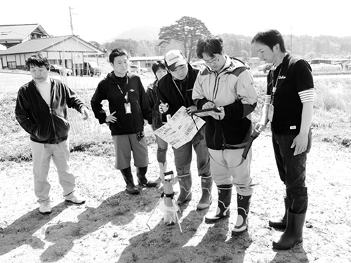 ▲2016年、福島県飯舘村での放射線計測