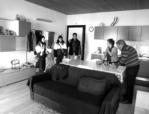 CASE住宅（2015年1月、ラクイラ、筆者撮影）。