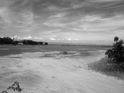 建設予定地。写真は筆者提供。